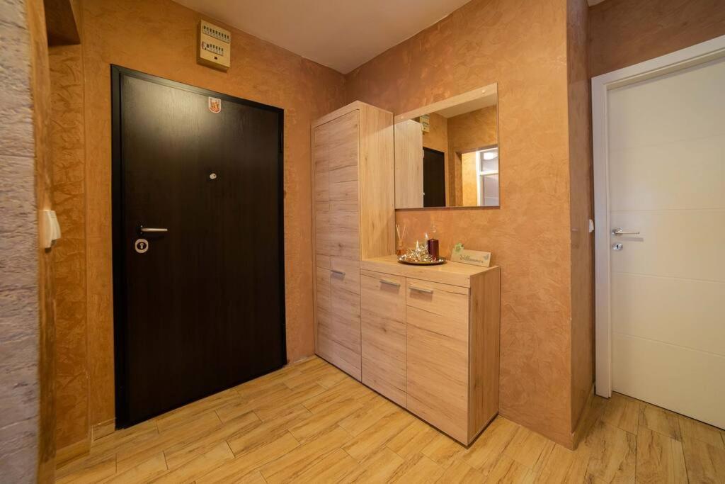 Sunny Day -Arena Zagreb , 2 Bathrooms, 102M², 외부 사진