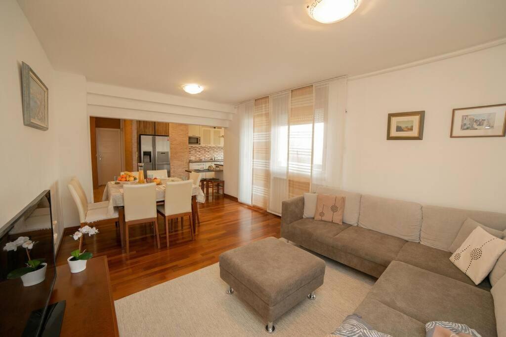 Sunny Day -Arena Zagreb , 2 Bathrooms, 102M², 외부 사진