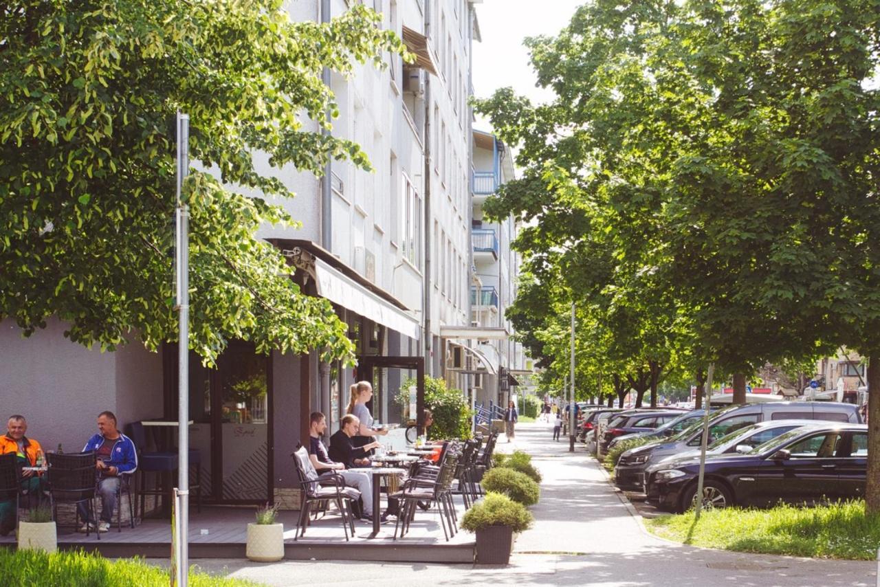 Sunny Day -Arena Zagreb , 2 Bathrooms, 102M², 외부 사진